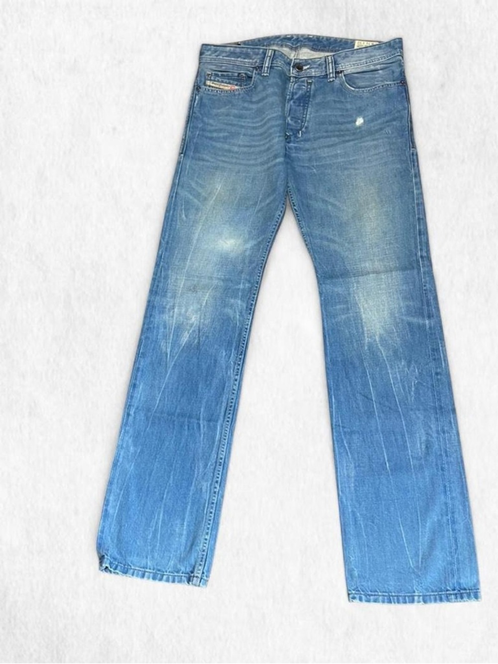 Diesel Deadstock light blue wash slim straight  31x32